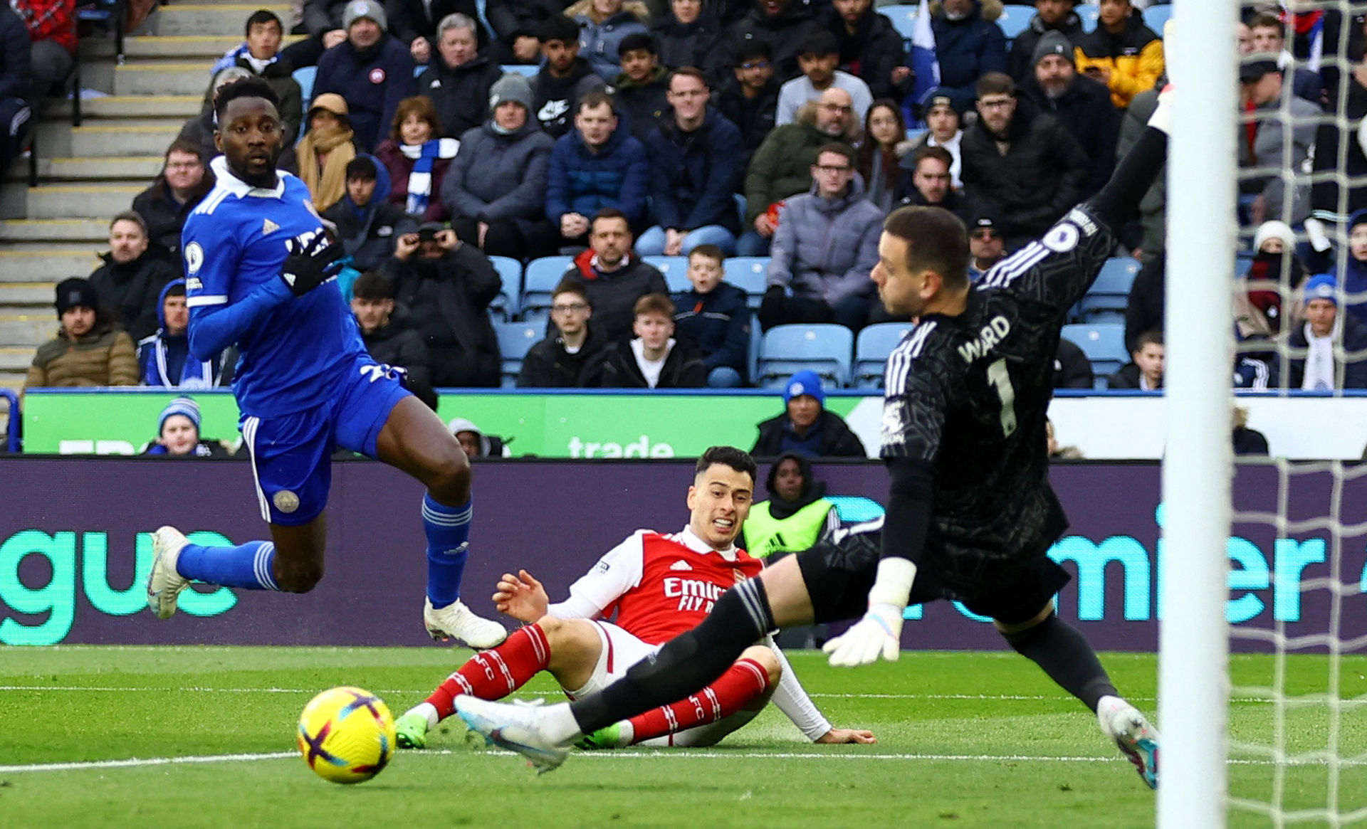 都耐人寻味 都耐人寻味