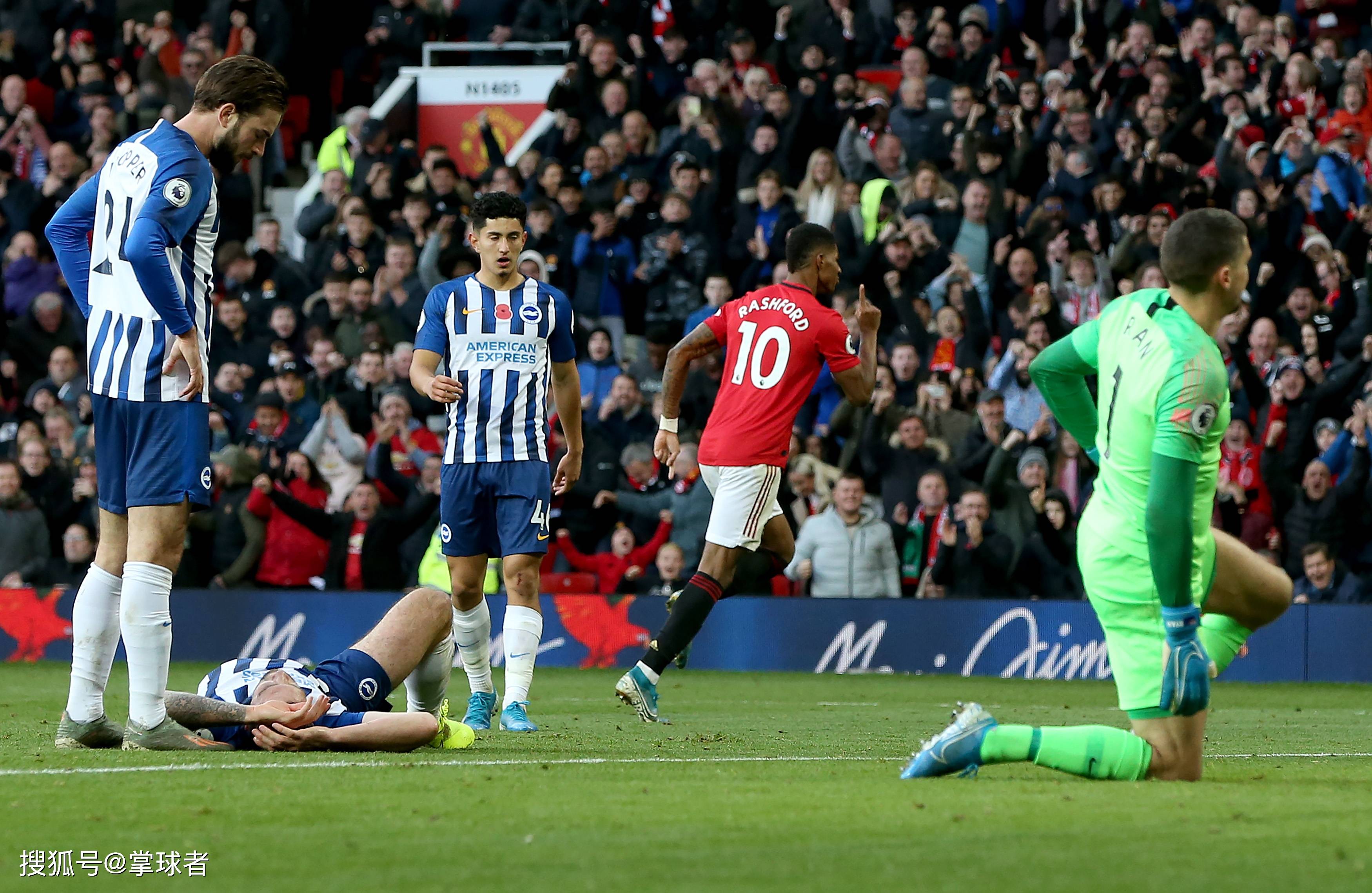 舞台上的进 舞台上的进